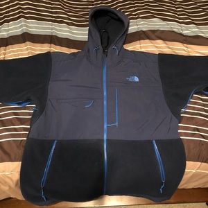 2016 The North Face Denali Hooded with Pit Zips